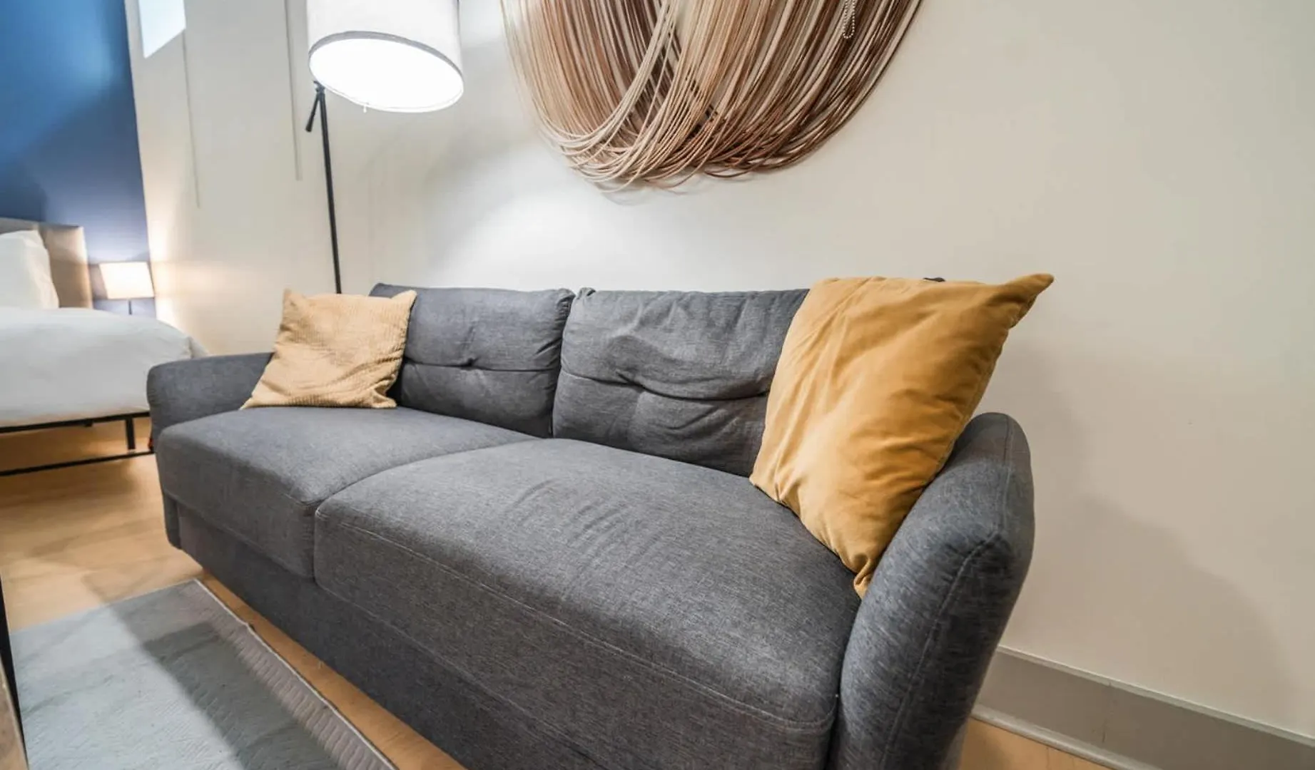Apartment Bright And Modern Studio In Louisville # 107